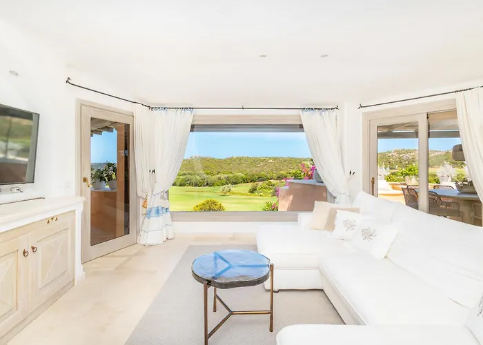 Luxury Pevero In Golf Club *
